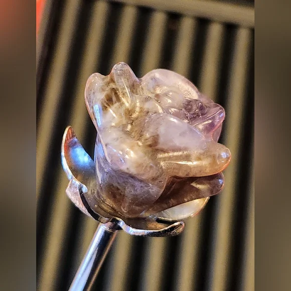 Genuine Crystal Rose, Valentines Rose - Picture 5 of 8